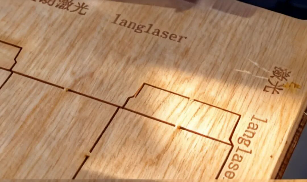 レーザーナイフダイシステムの無限の可能性を探る！